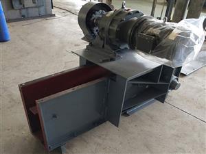 MS刮板輸送機-埋刮板輸送機